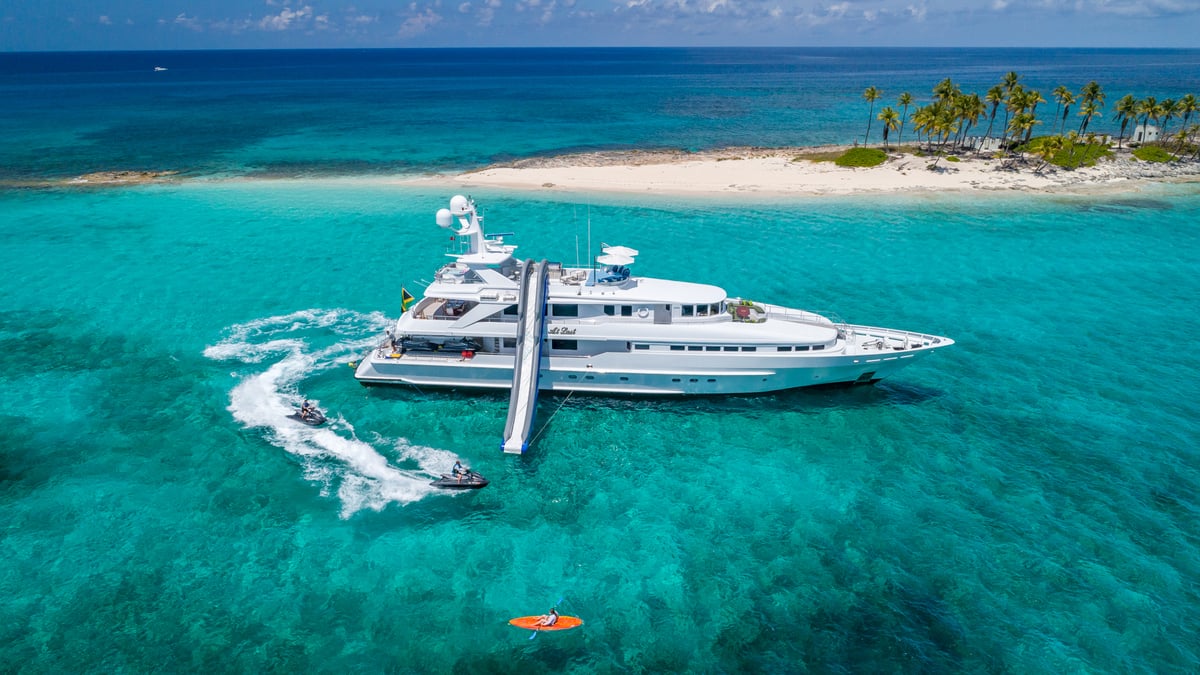 Yacht Charter Vacations